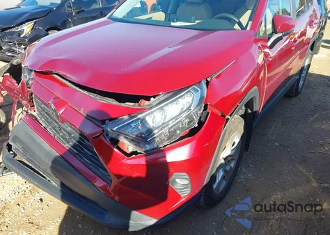 2019 Toyota Rav4 Xle from USA, damaged, VIN 2T3W1RFV1KW013322